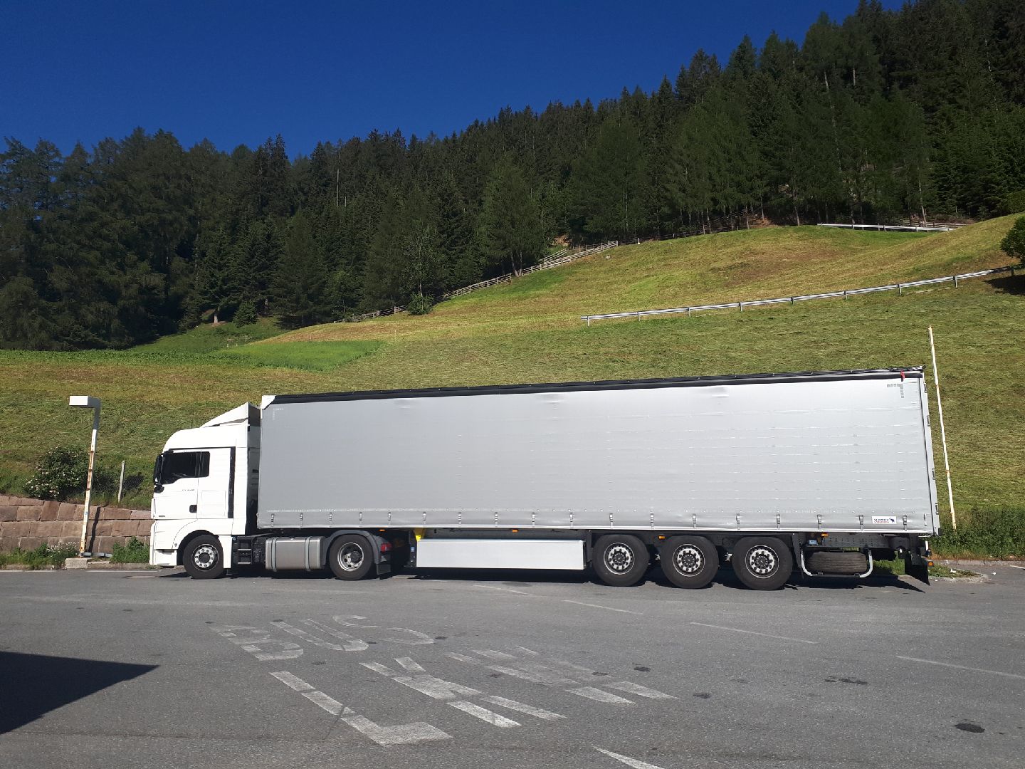 Tabor firmy transportowej Sendi